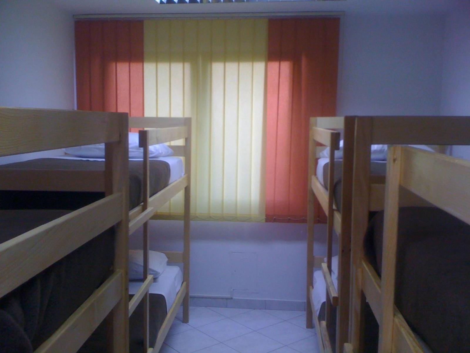 Hostel Amfora Fažana Buitenkant foto