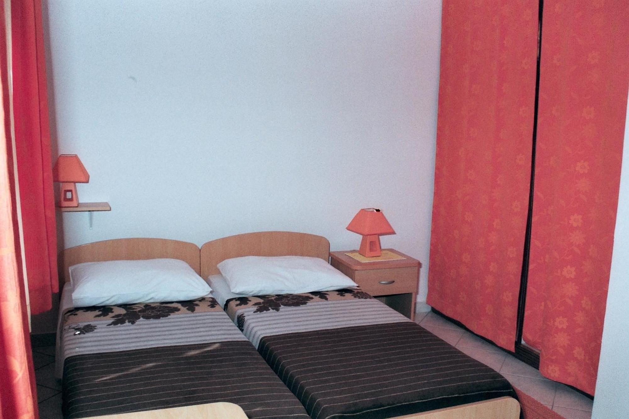 Hostel Amfora Fažana Buitenkant foto