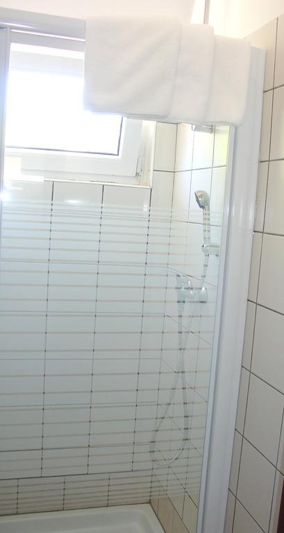 Hostel Amfora Fažana Buitenkant foto