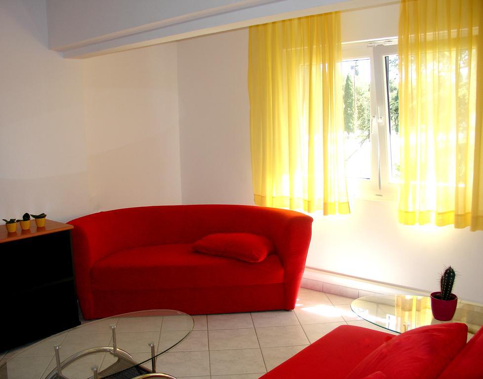 Hostel Amfora Fažana Buitenkant foto